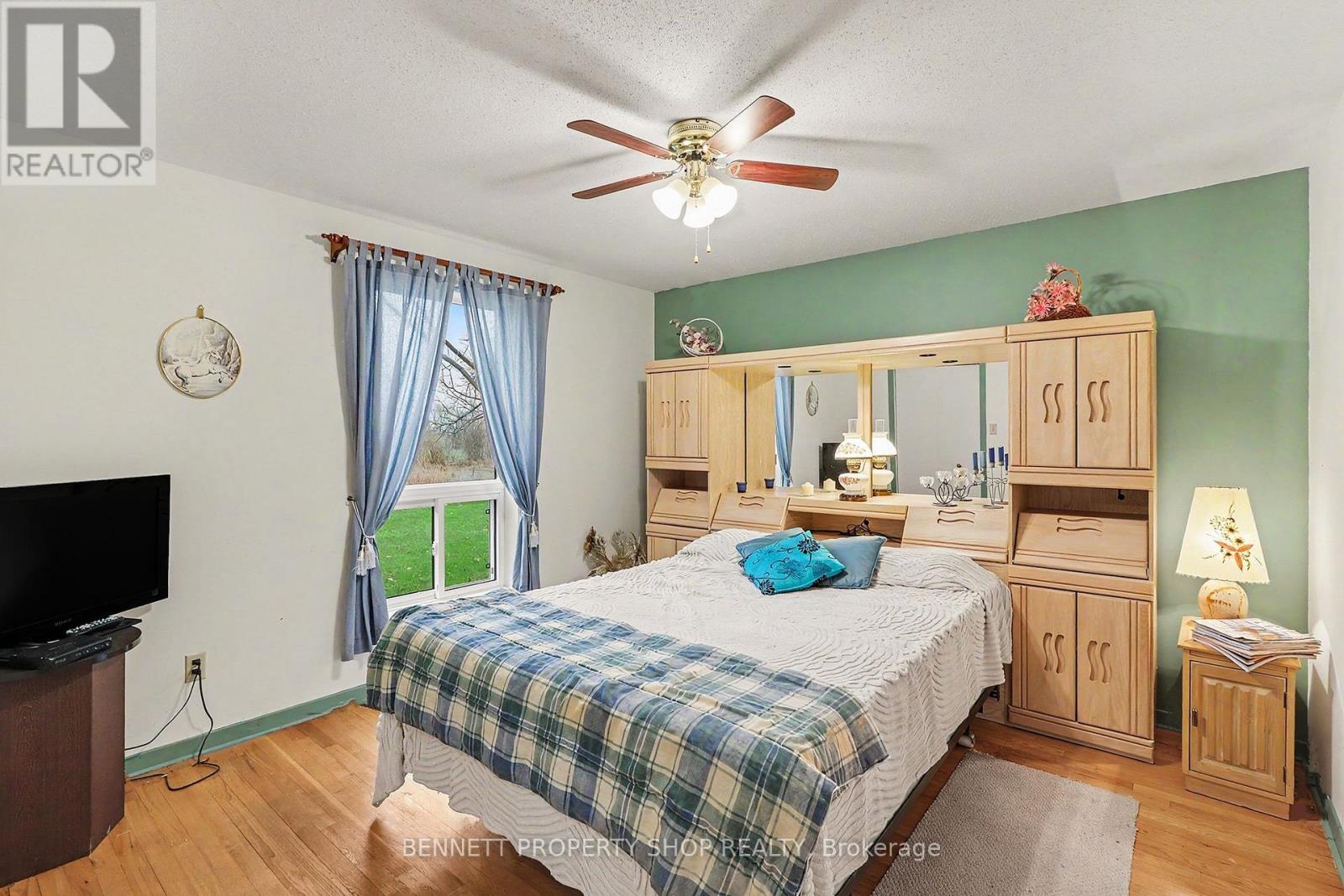 3490 LARMOURS ROAD - 15