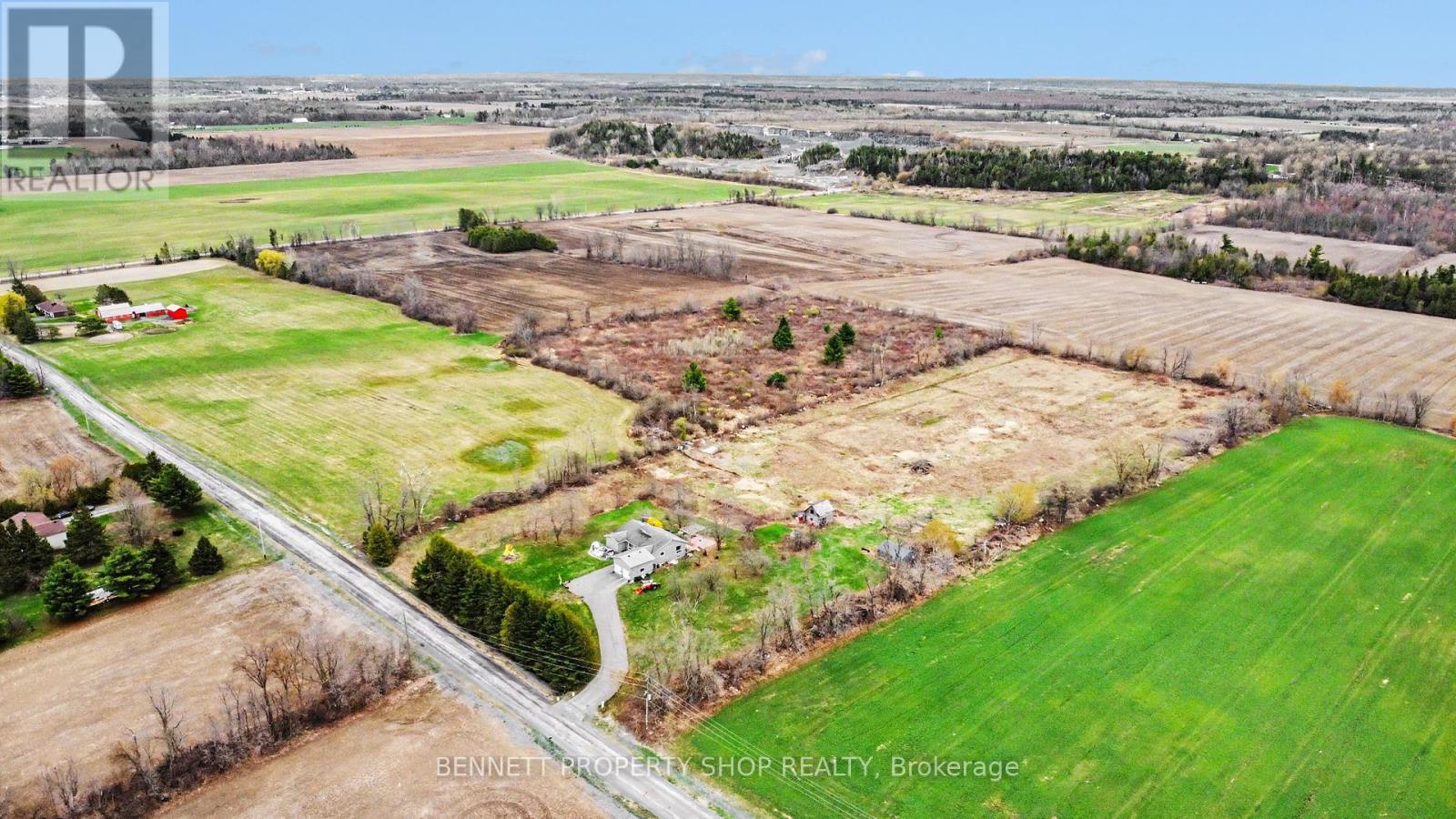 3490 LARMOURS ROAD - 23