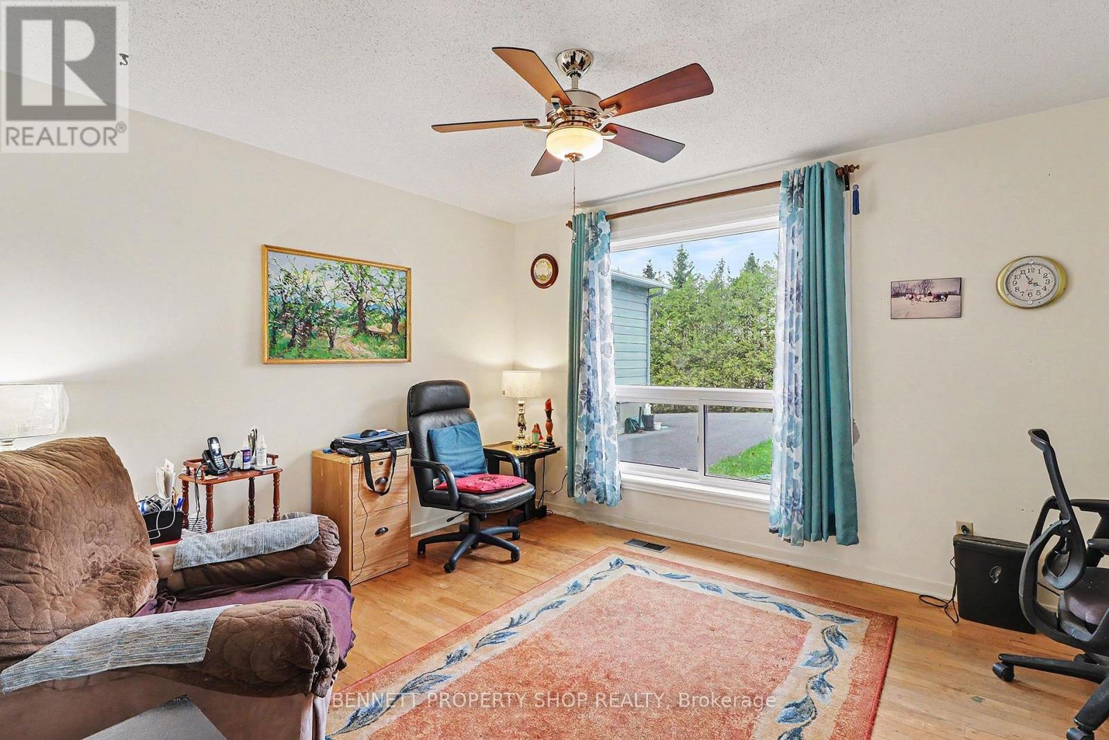 3490 LARMOURS ROAD - 13