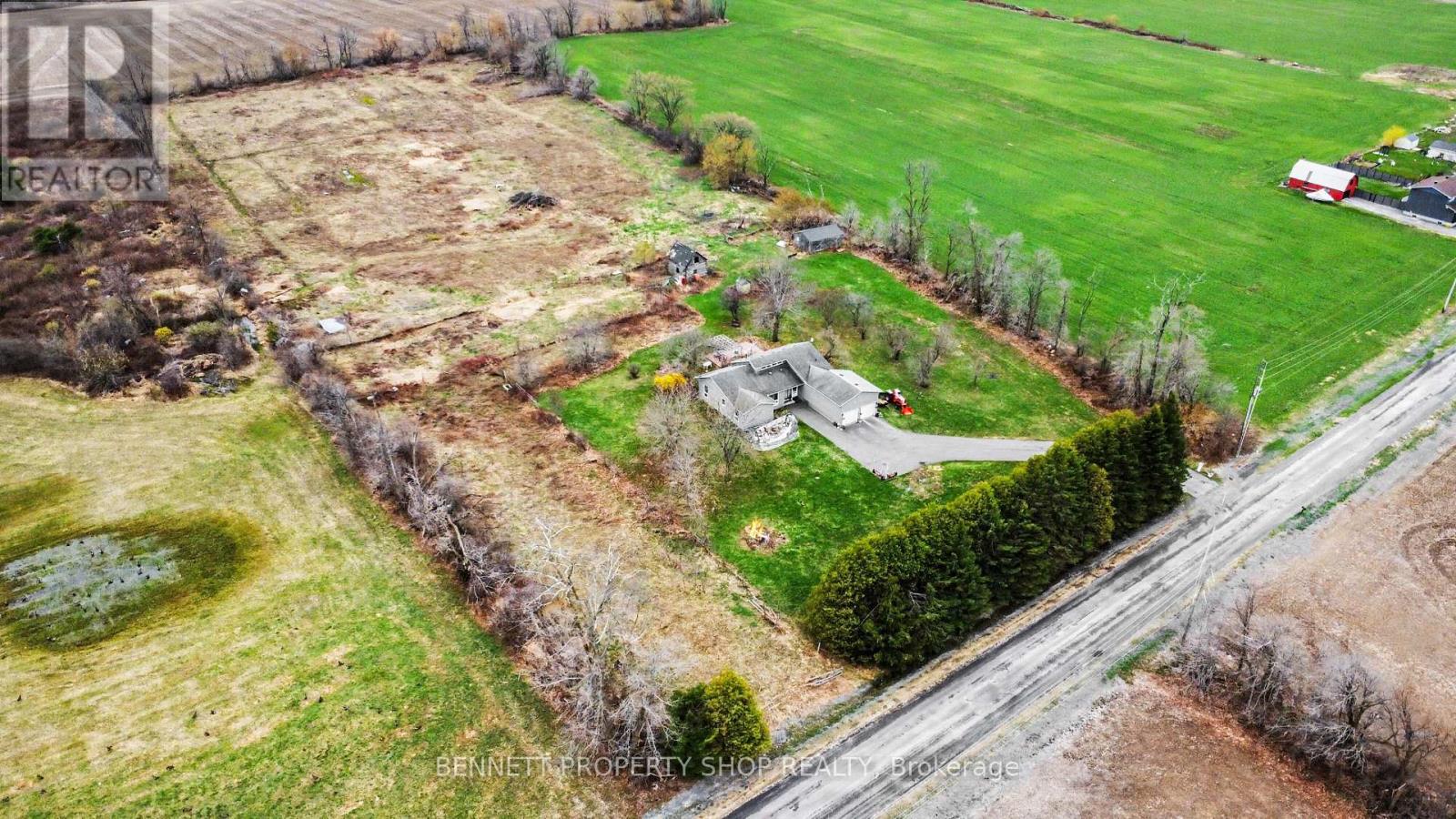 3490 LARMOURS ROAD - 4