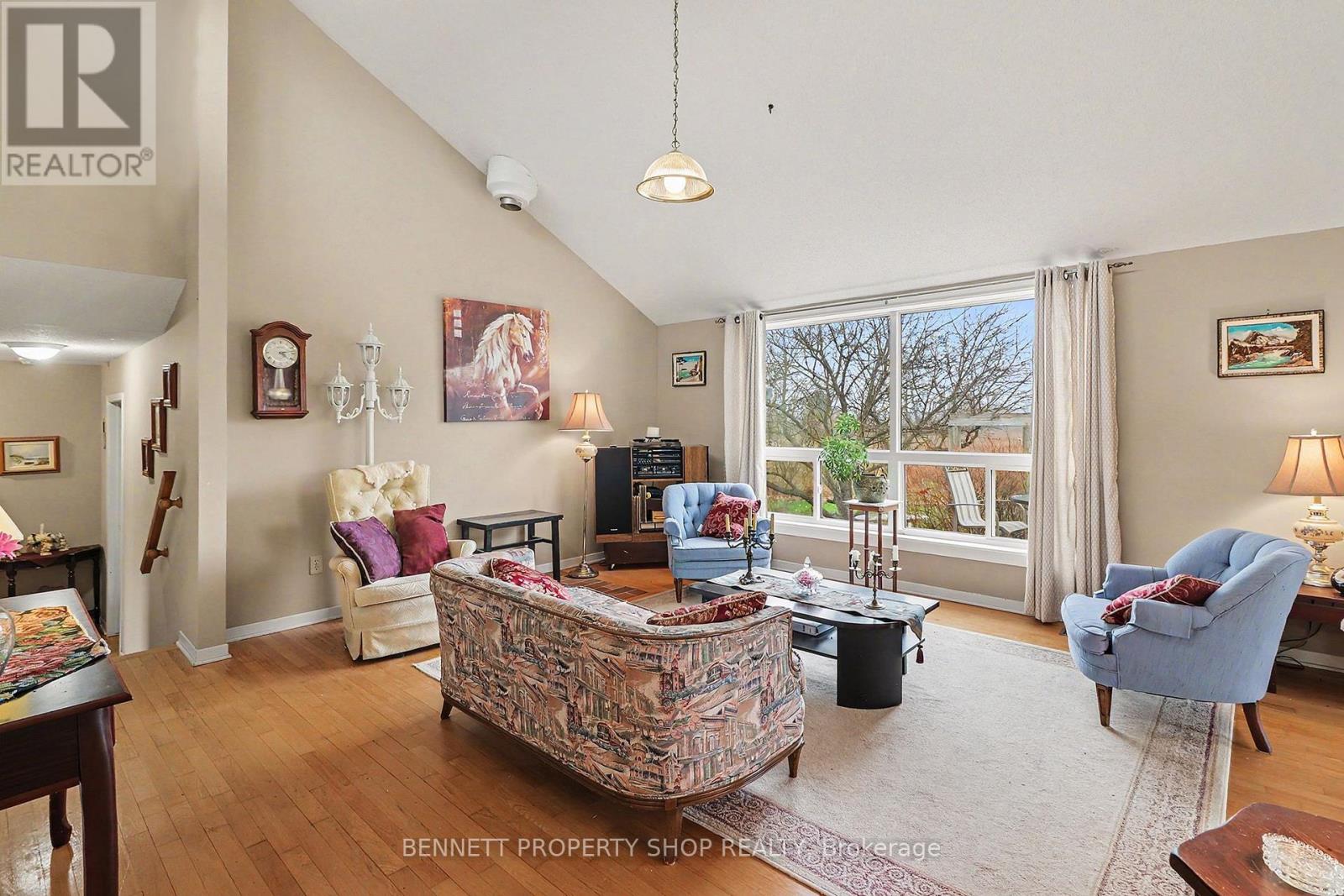 3490 LARMOURS ROAD - 6