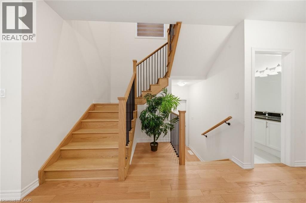 1 DORE Drive - 16