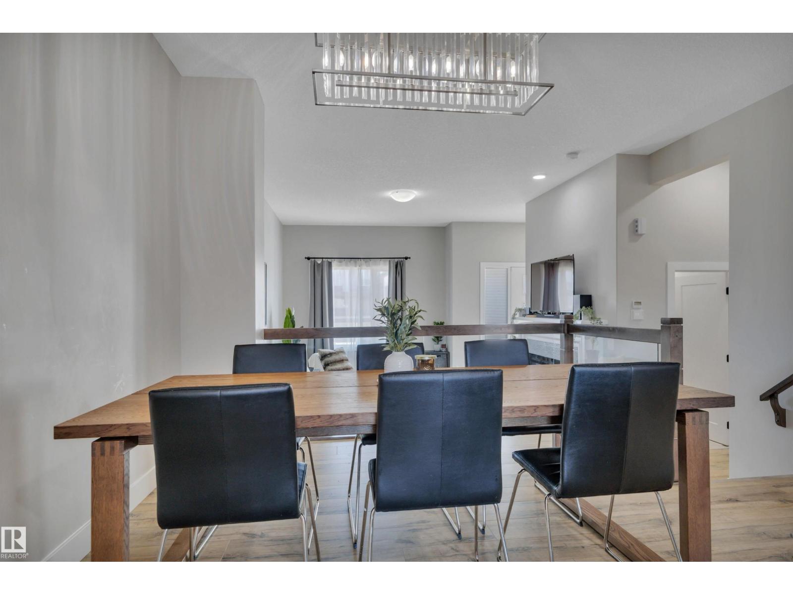 921 BERG PL, Leduc