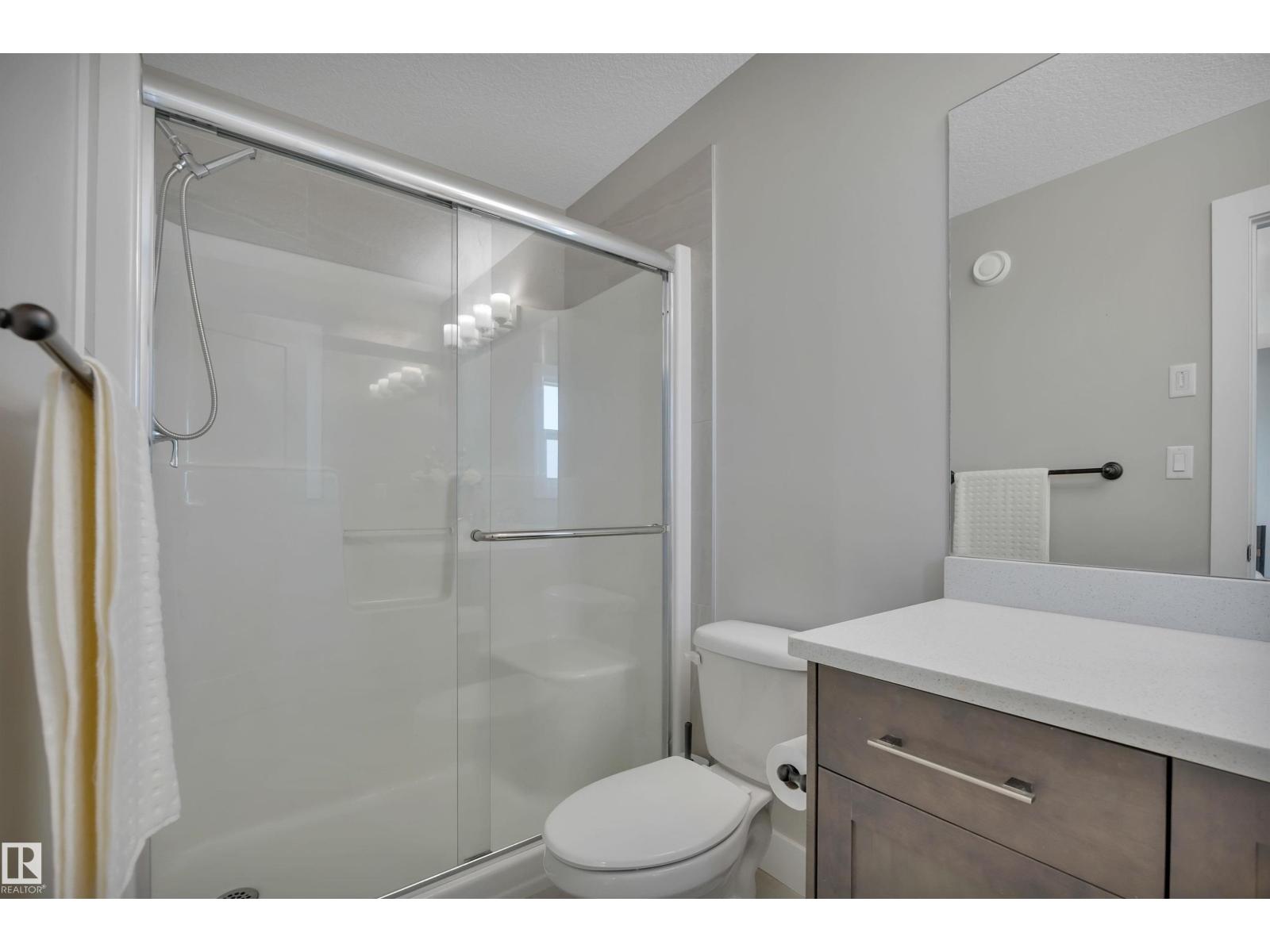 921 BERG PL, Leduc