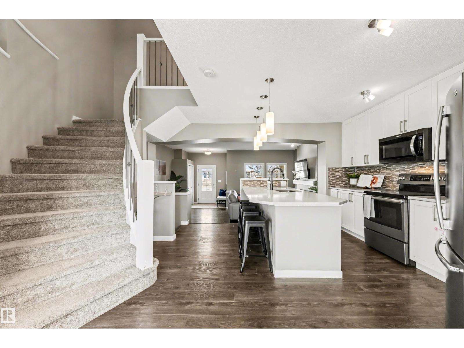 4042 CHAPPELLE GREEN GR SW, Edmonton