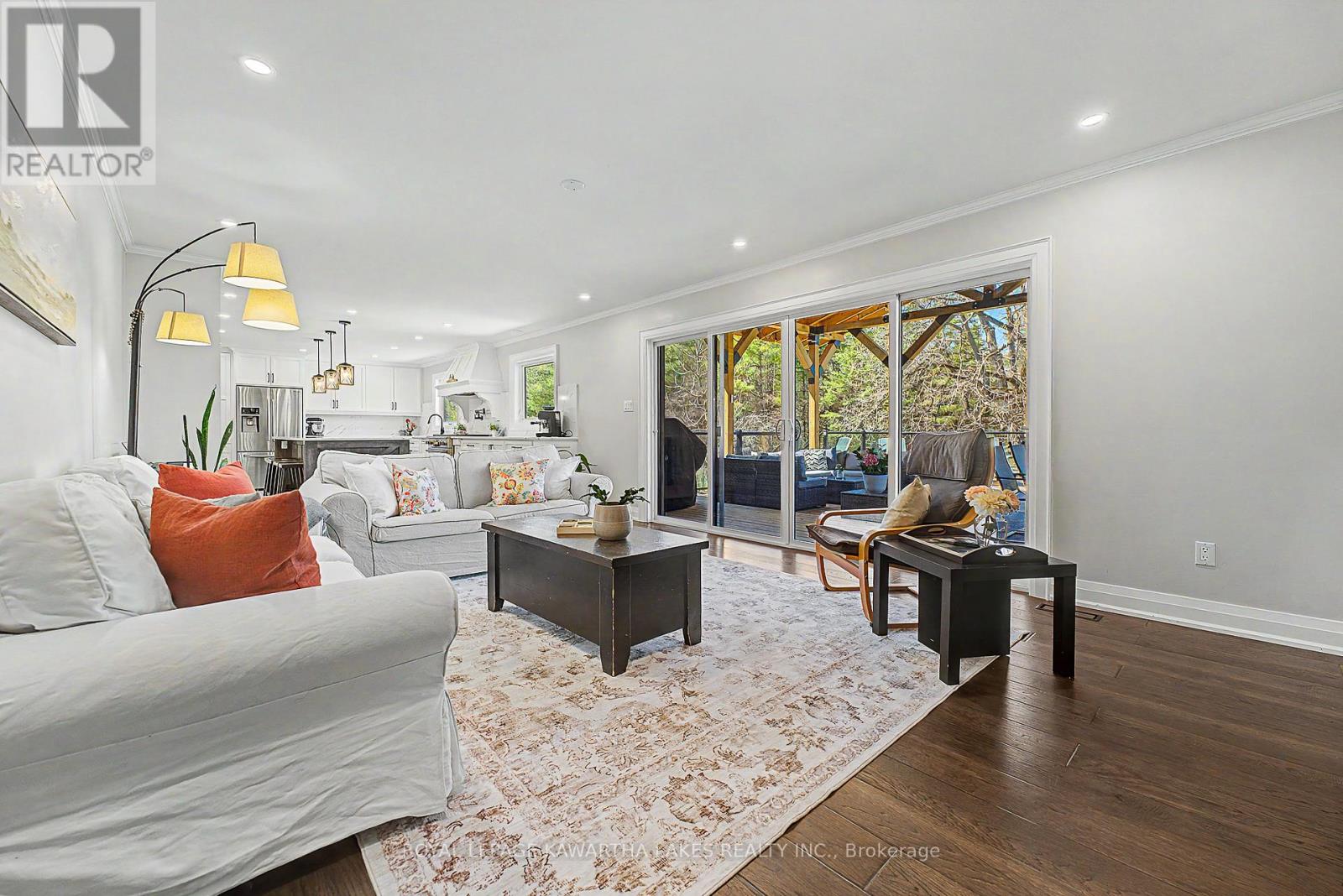 91 SOMERVILLE CONCESSION 5 - 17