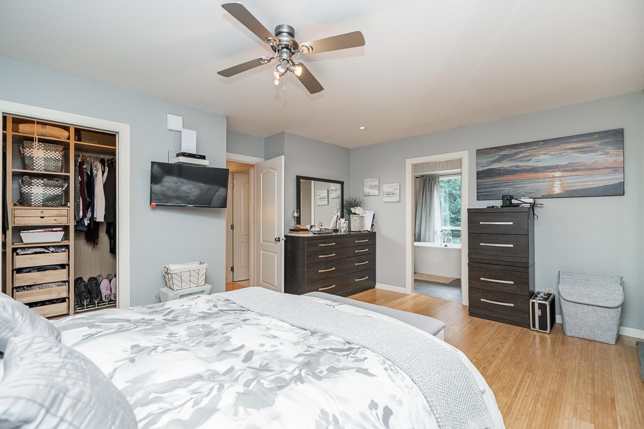 12845 SYLVESTER ROAD — photo 17