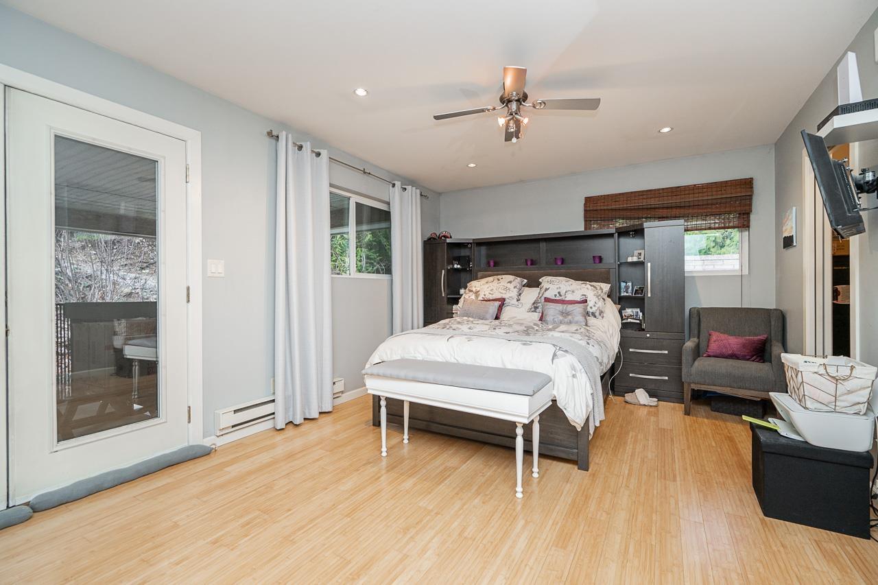 12845 SYLVESTER ROAD — photo 16