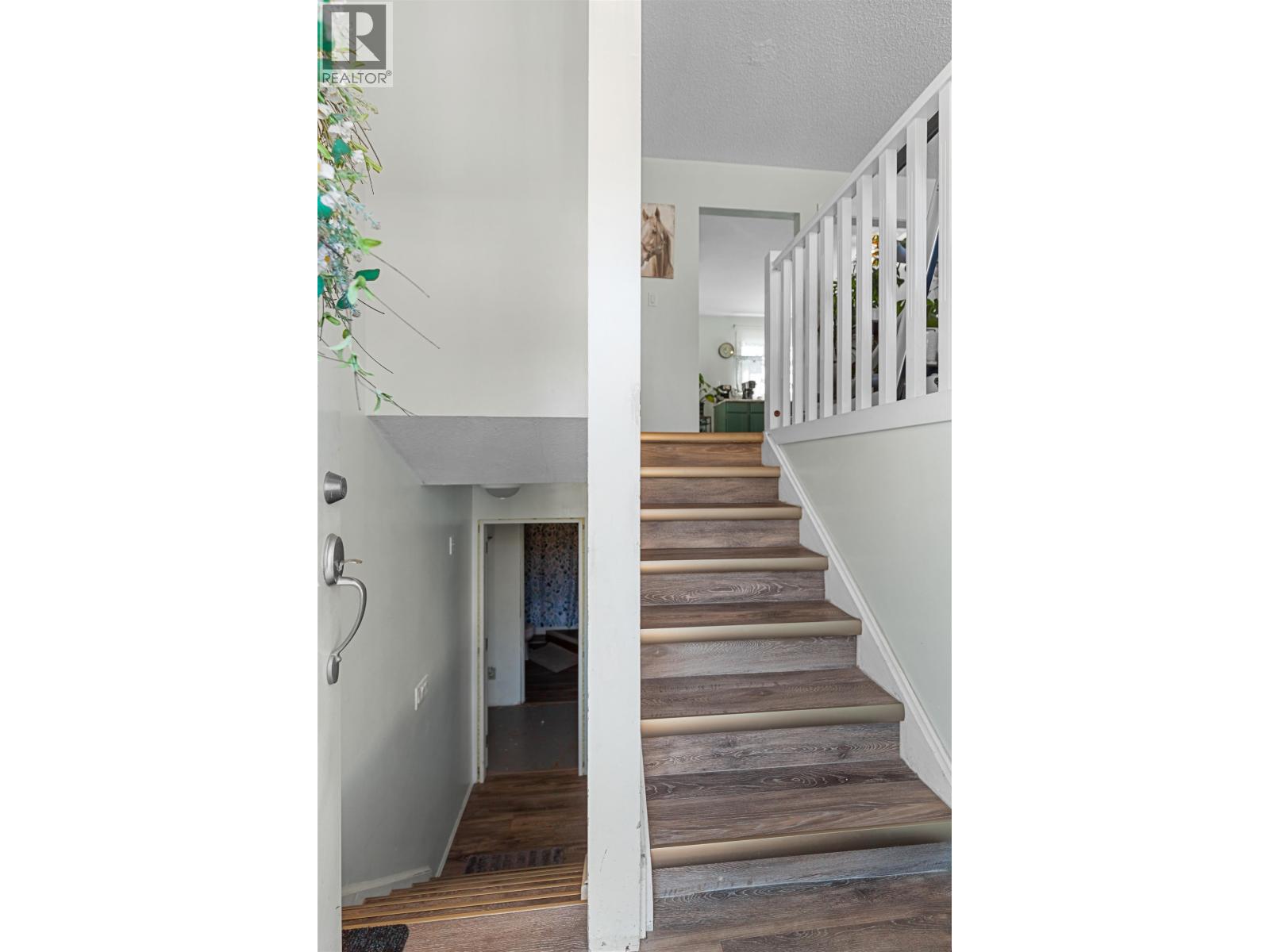 6485 DRIFTWOOD ROAD - 2
