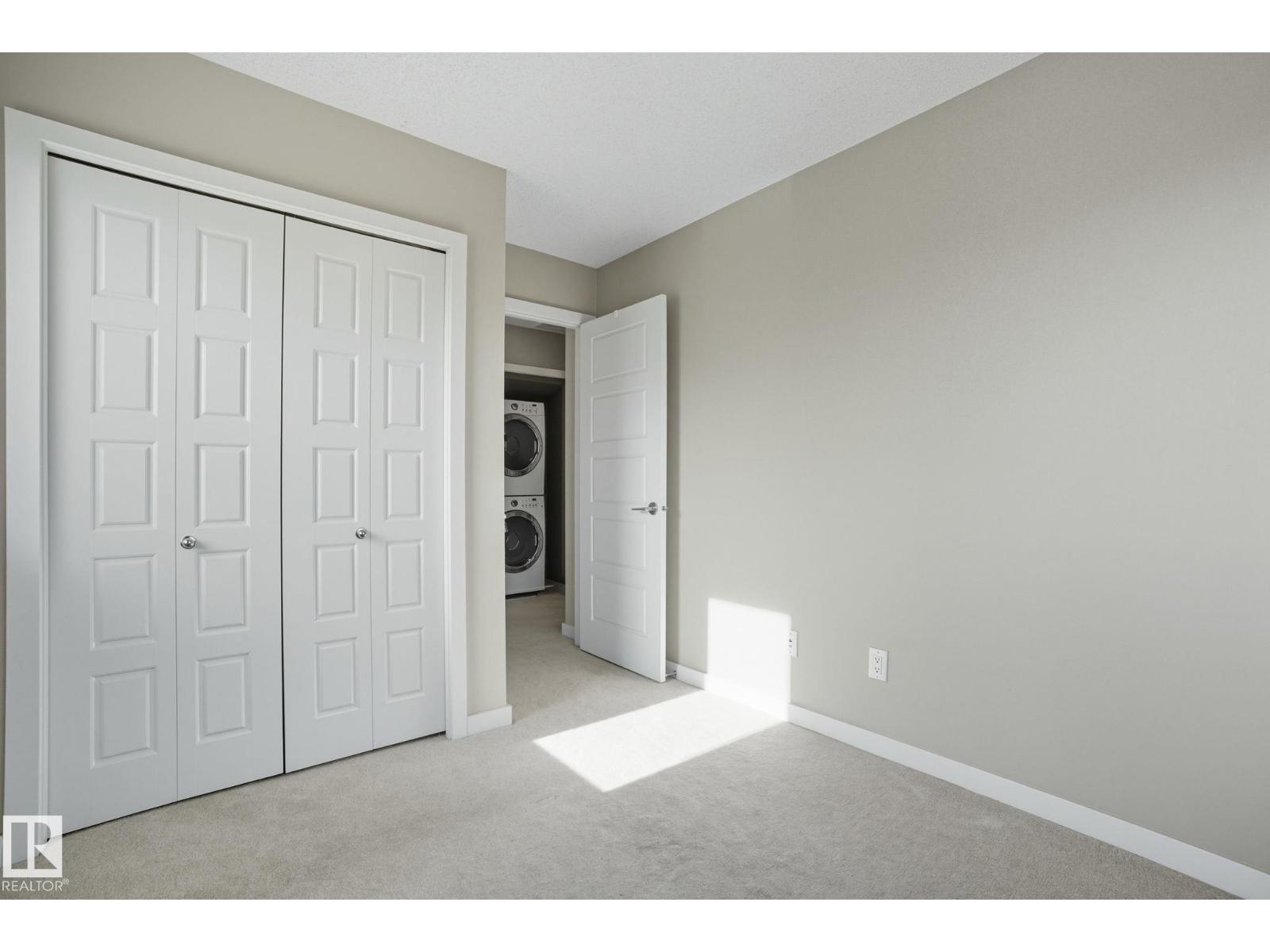 1604 33A ST NW, Edmonton