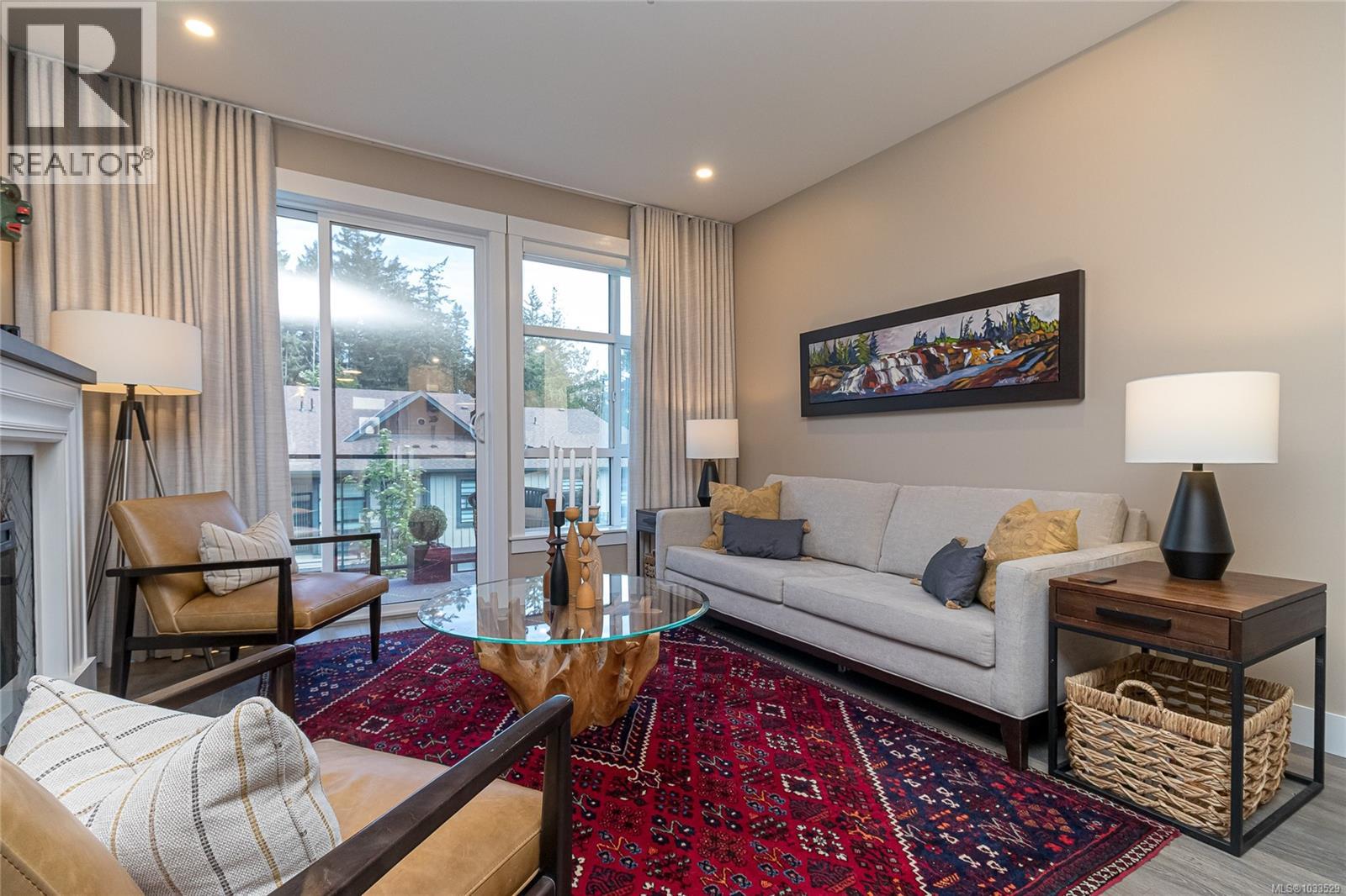 #104 467 Royal Bay Dr - 7