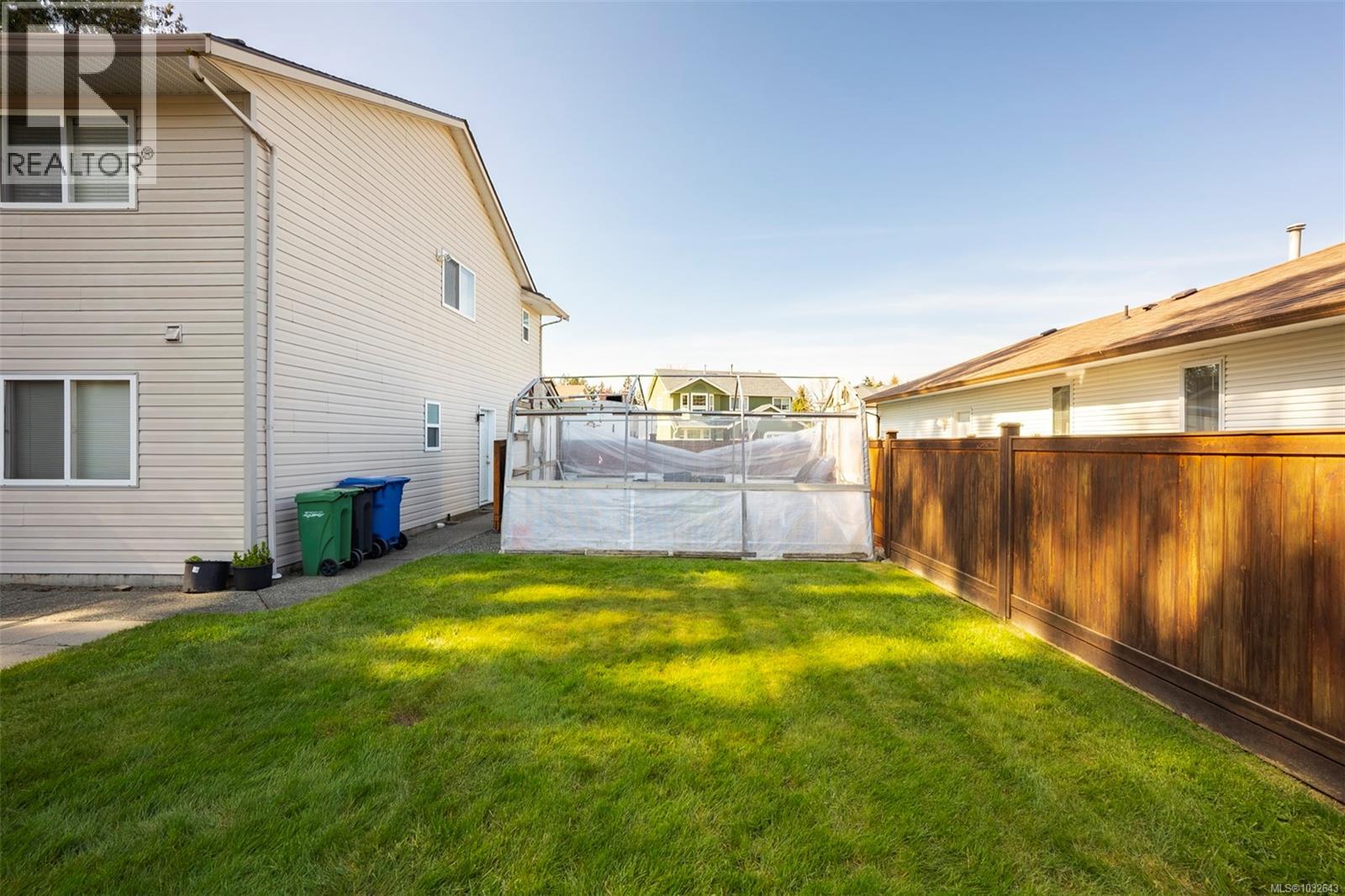 5951 Cathedral Cres - 57