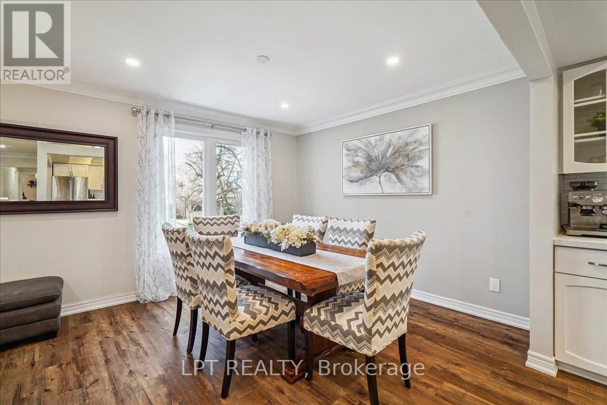 26 WRIGHT CRESCENT S - 14