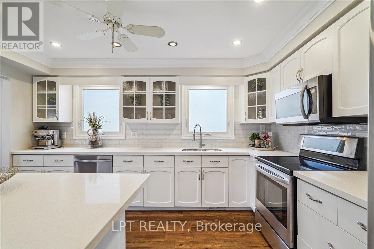 26 WRIGHT CRESCENT S - 20