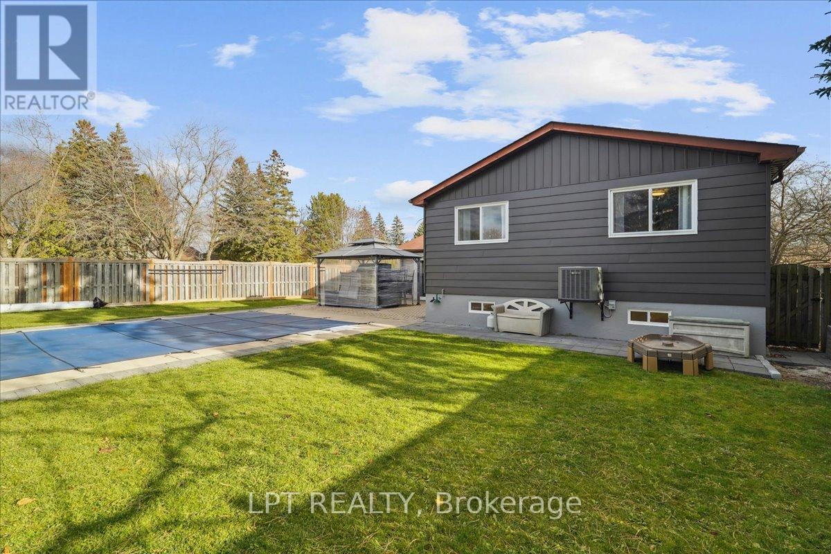 26 WRIGHT CRESCENT S - 38