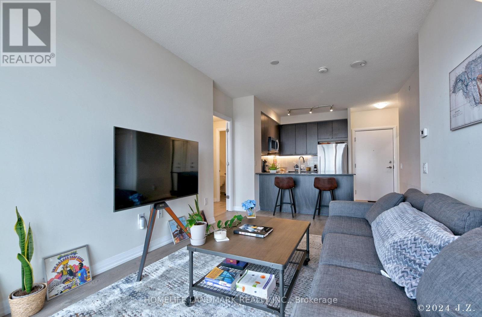 #503 50 THOMAS RILEY ROAD - 14