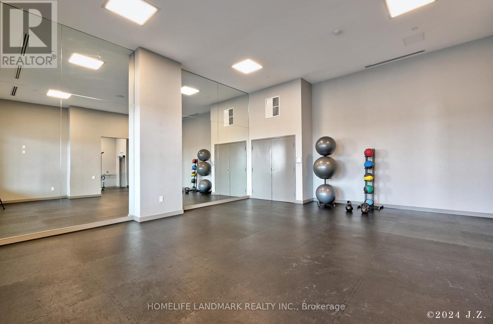 #503 50 THOMAS RILEY ROAD - 26