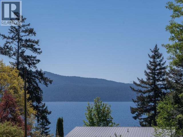 8981 HIGHWAY 101 - 9