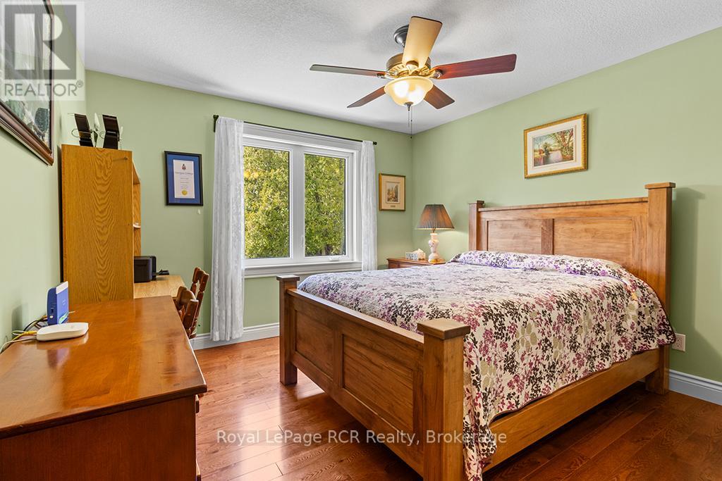 109 PIKE STREET - 17