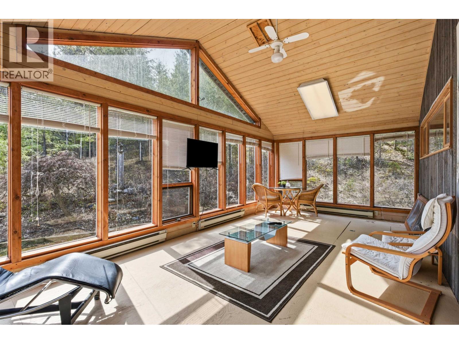 5993 WEST FRASER ROAD - 15