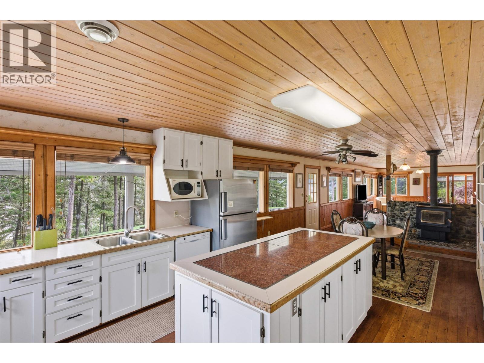 5993 WEST FRASER ROAD - 9