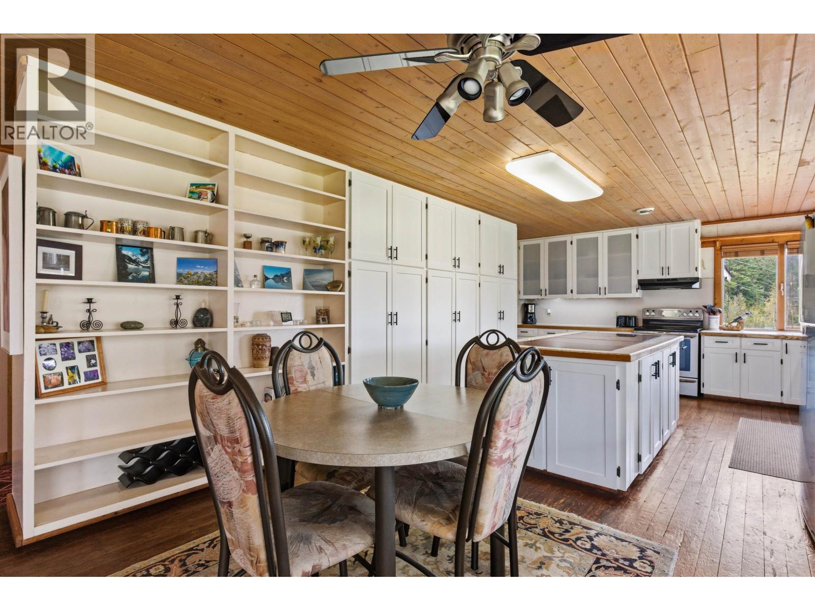 5993 WEST FRASER ROAD - 8