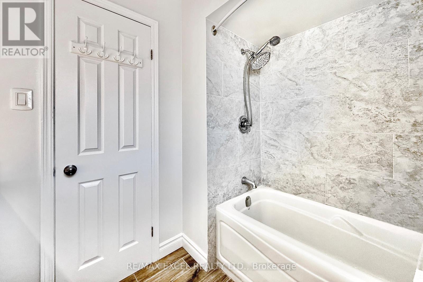 150 TROTHEN CIRCLE - 24