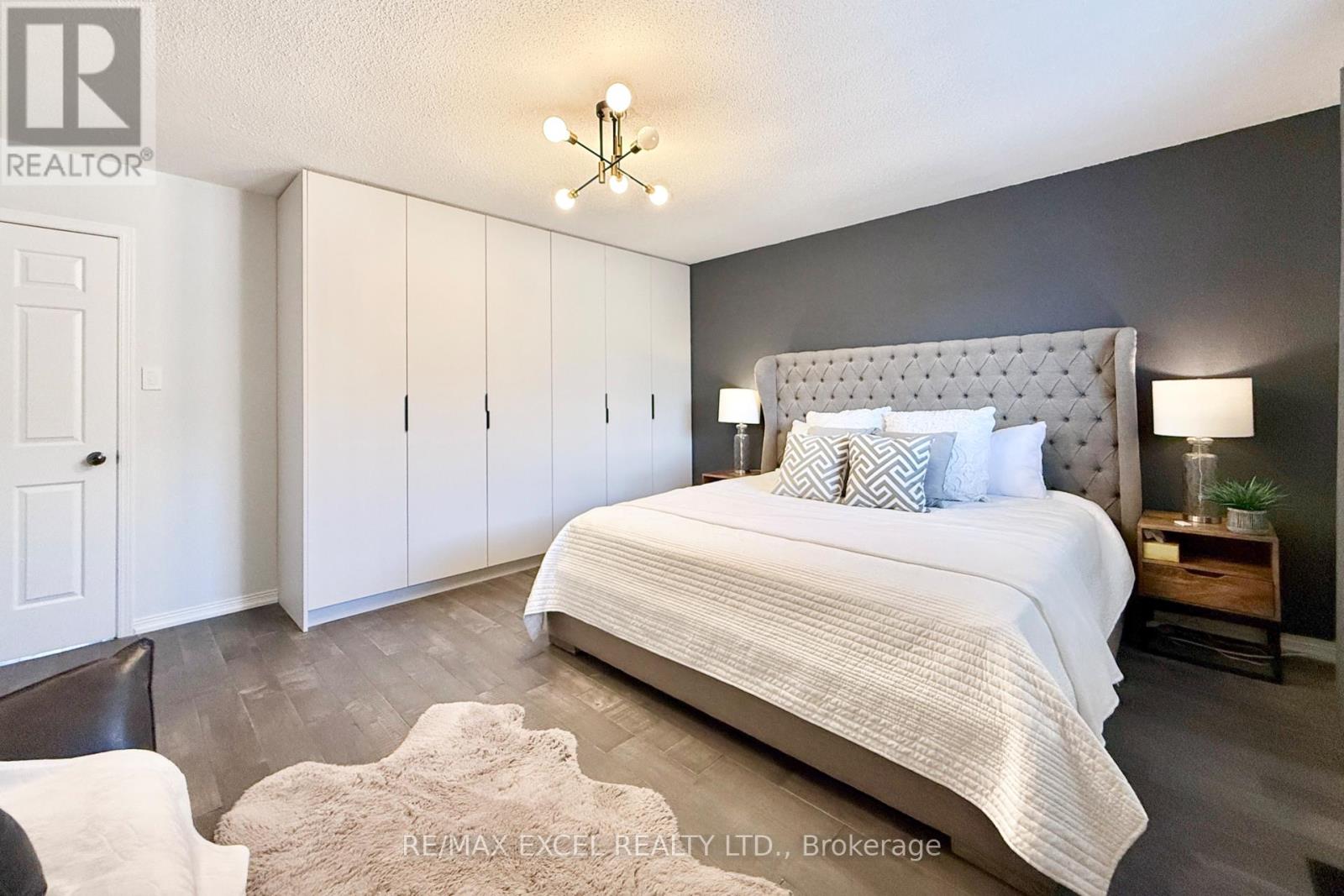150 TROTHEN CIRCLE - 16
