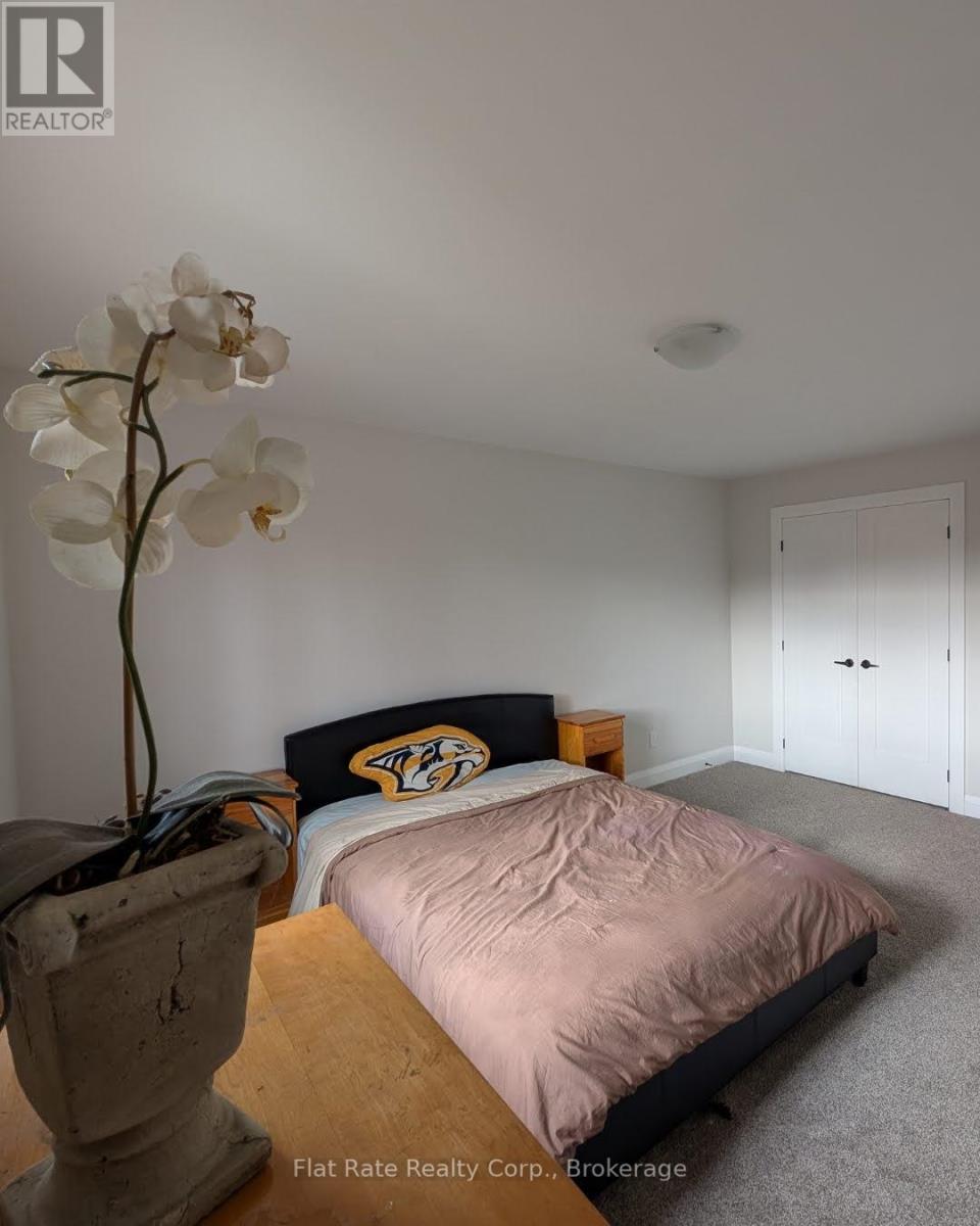 38 PAYETTE DRIVE - 21