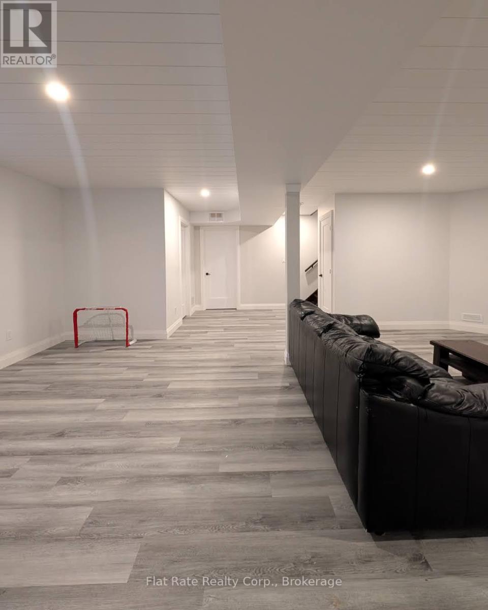 38 PAYETTE DRIVE - 27