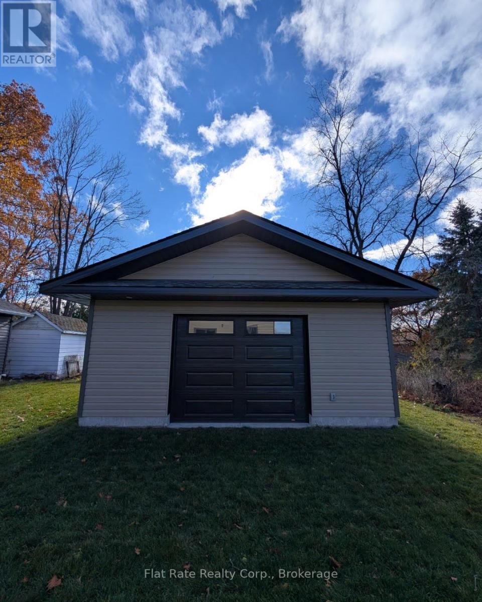 38 PAYETTE DRIVE - 31