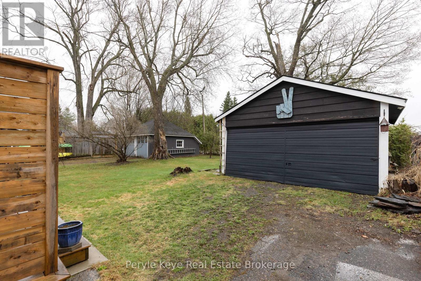 78 MCMURRAY STREET - 40