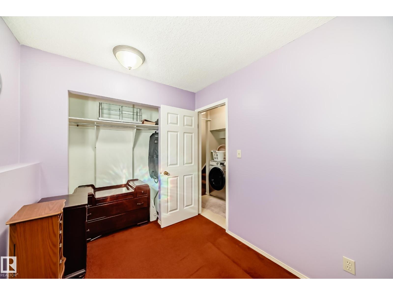 3218 36 ST NW, Edmonton