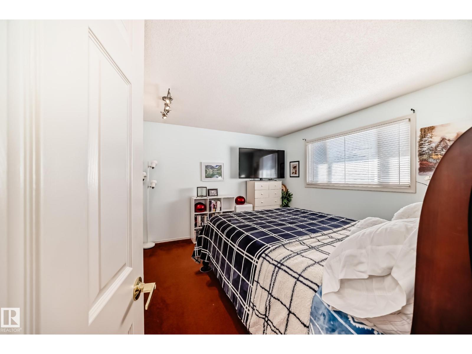 3218 36 ST NW, Edmonton