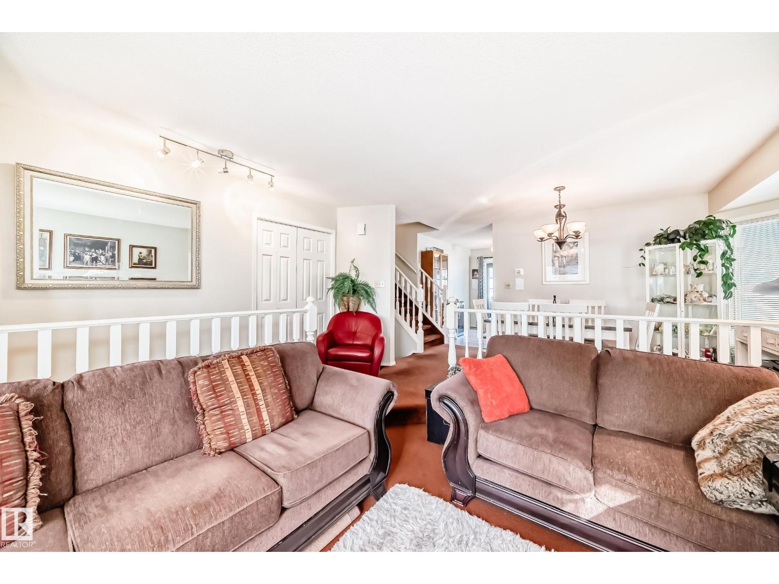 3218 36 ST NW, Edmonton