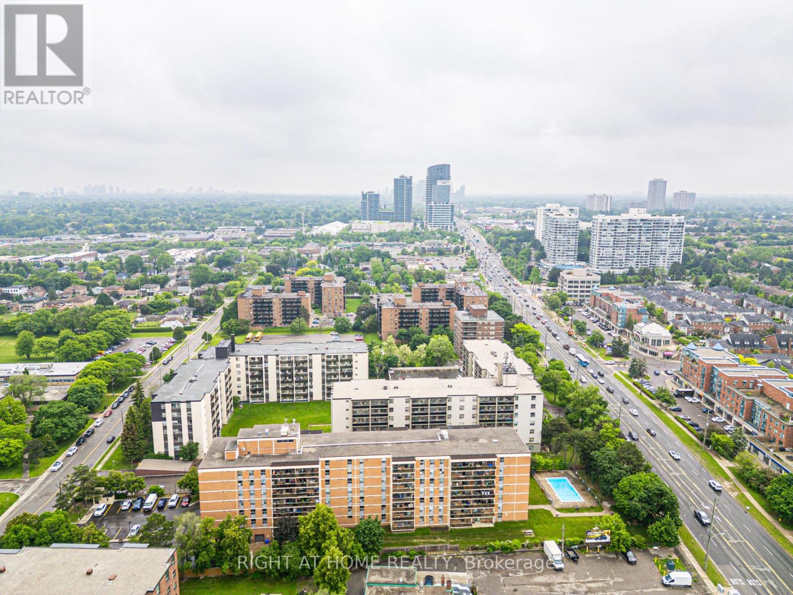 #607 180 DUDLEY AVENUE - 5