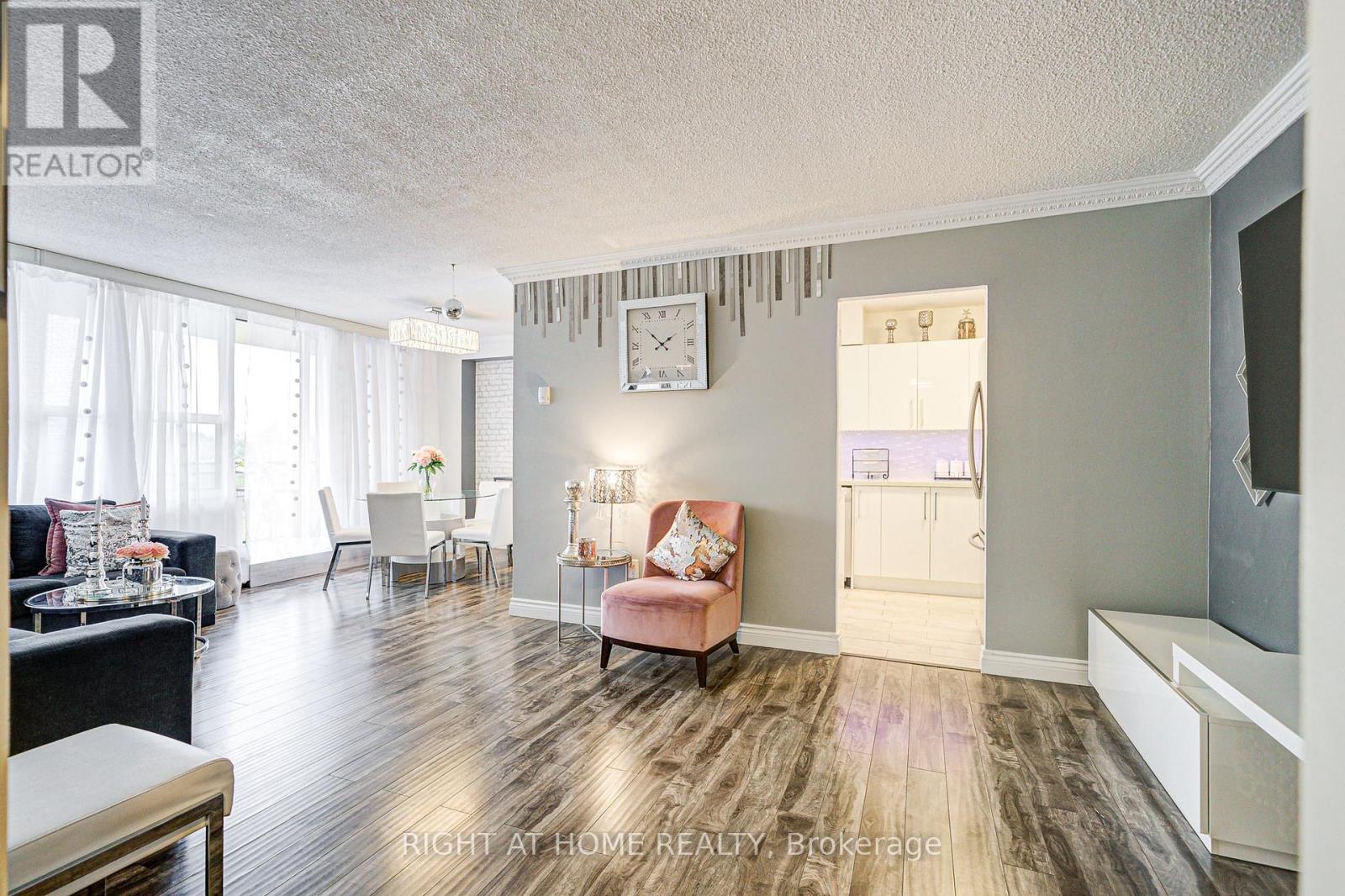 #607 180 DUDLEY AVENUE - 9