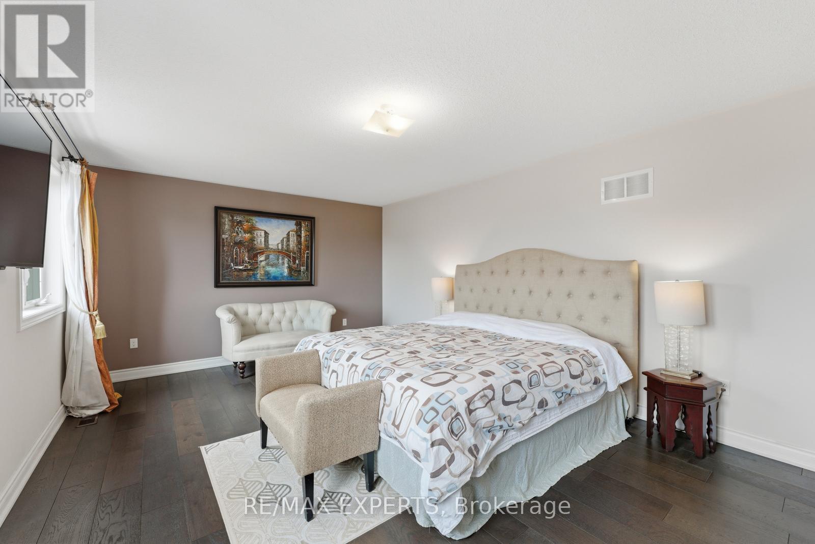 847 MEMORIAL CIRCLE - 20