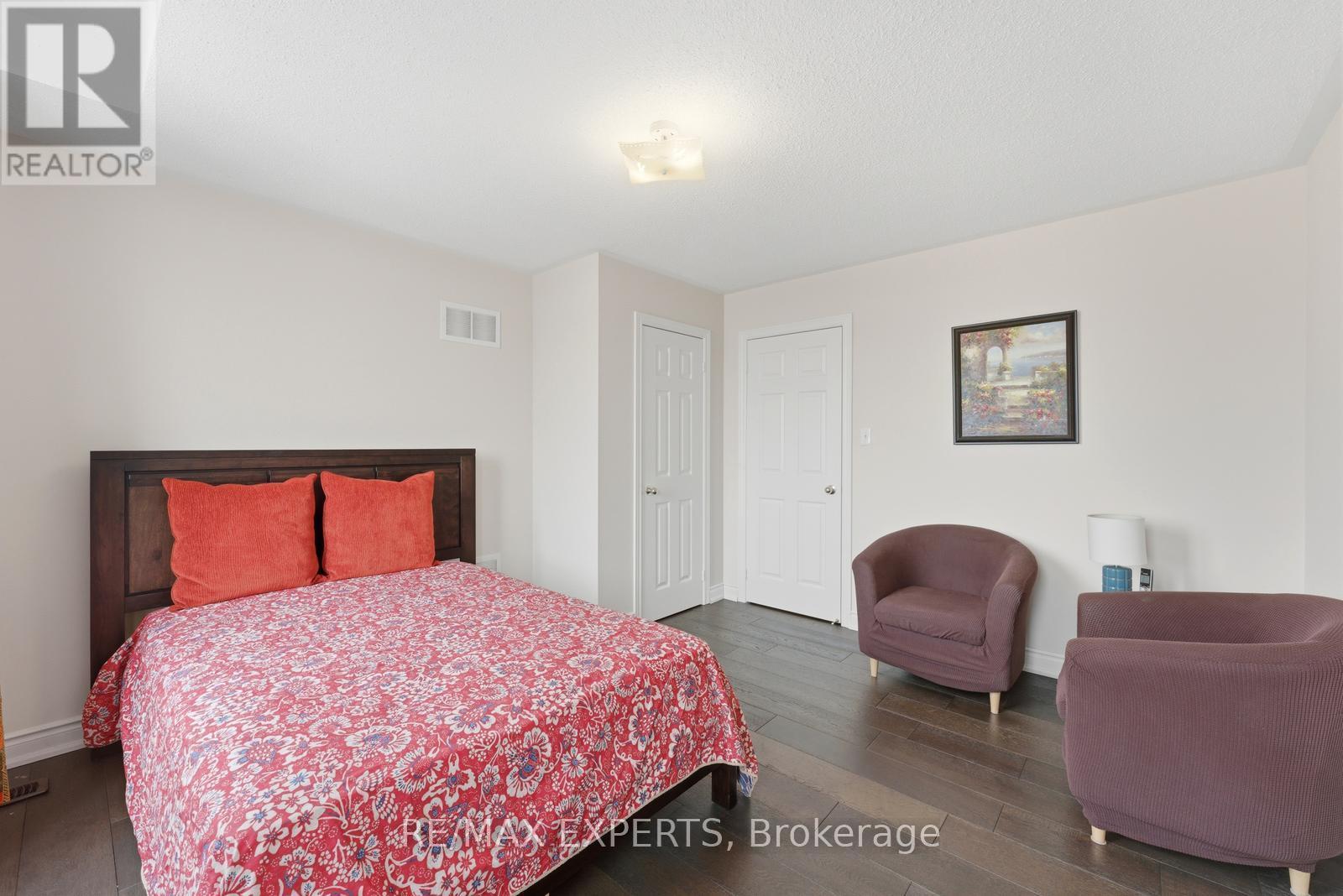 847 MEMORIAL CIRCLE - 26
