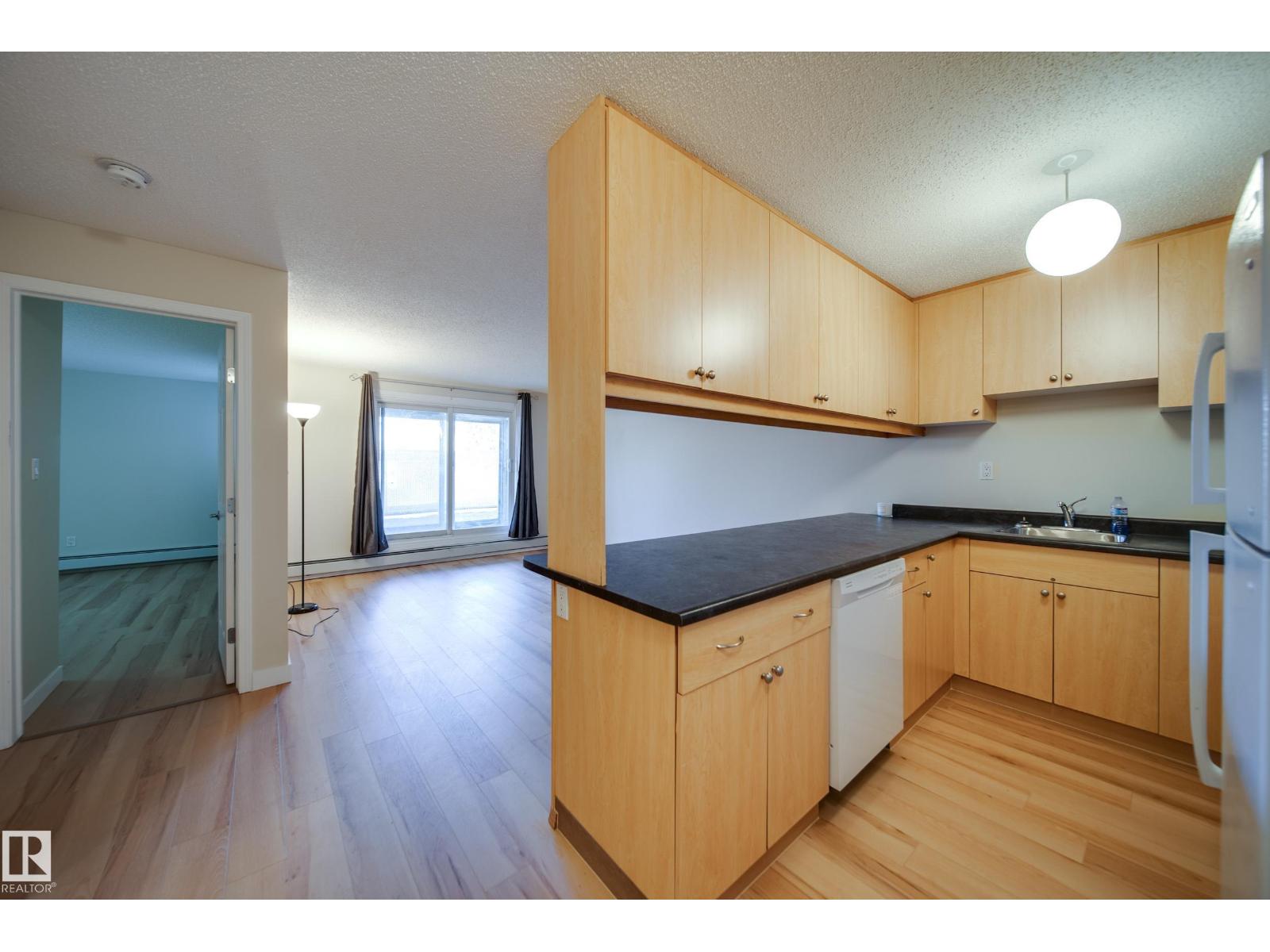 #106 2628 MILL WOODS RD E NW, Edmonton
