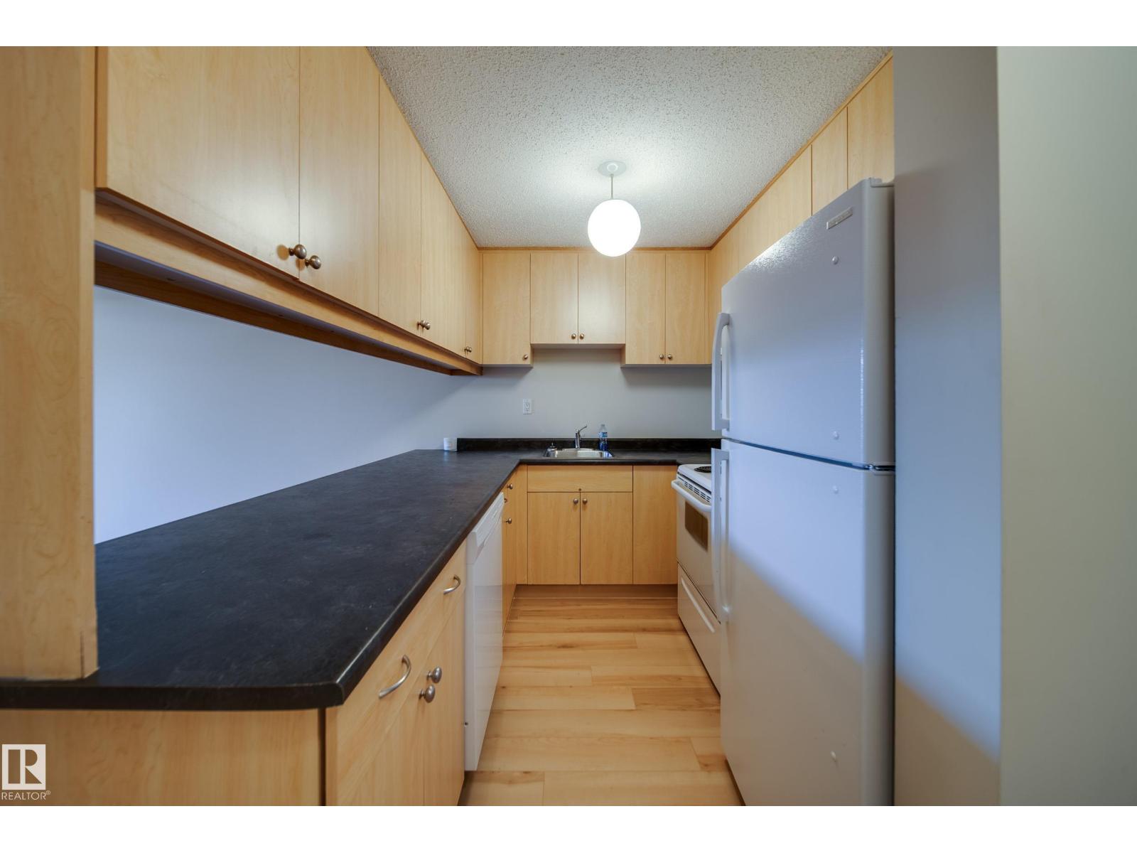 #106 2628 MILL WOODS RD E NW, Edmonton