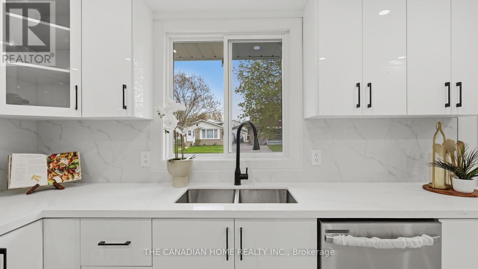 6041 CADHAM STREET - 11