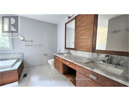 531 Jeanette Drive, Oakville, ON L6K1M9 Photo 16