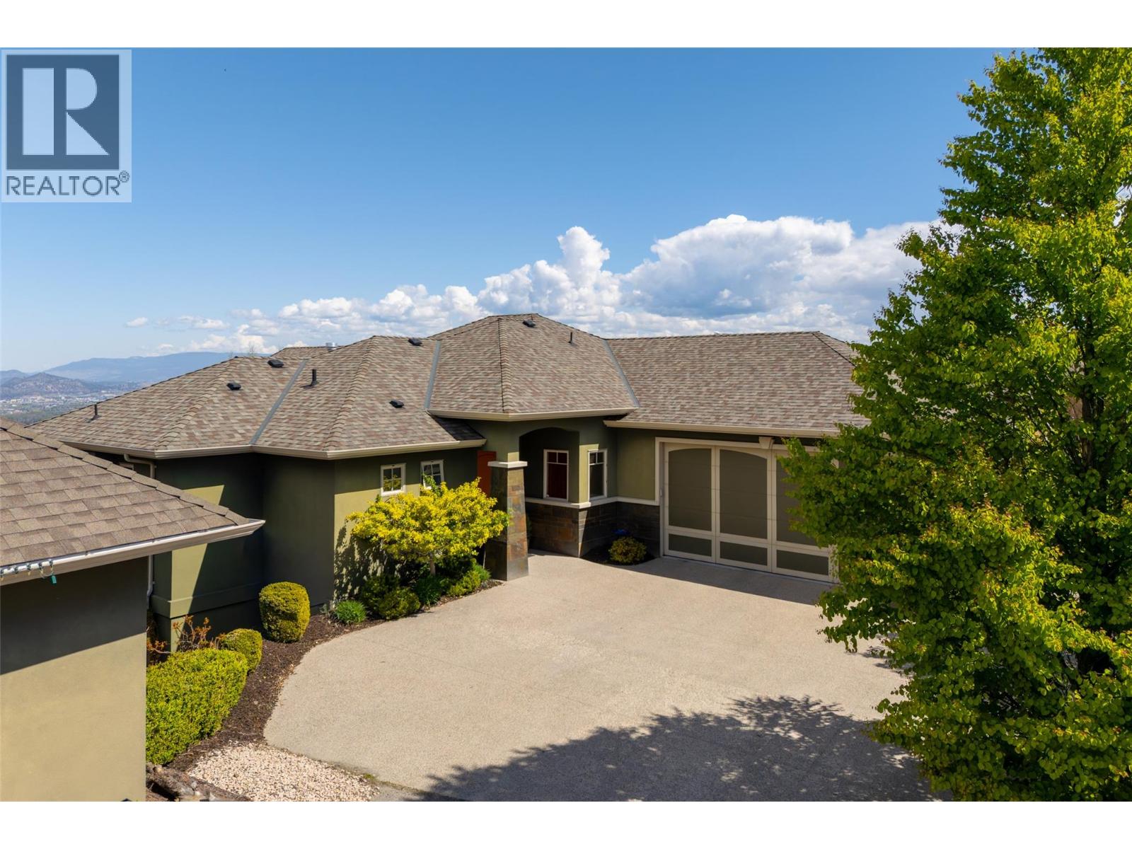  742 Crozier Avenue, Kelowna