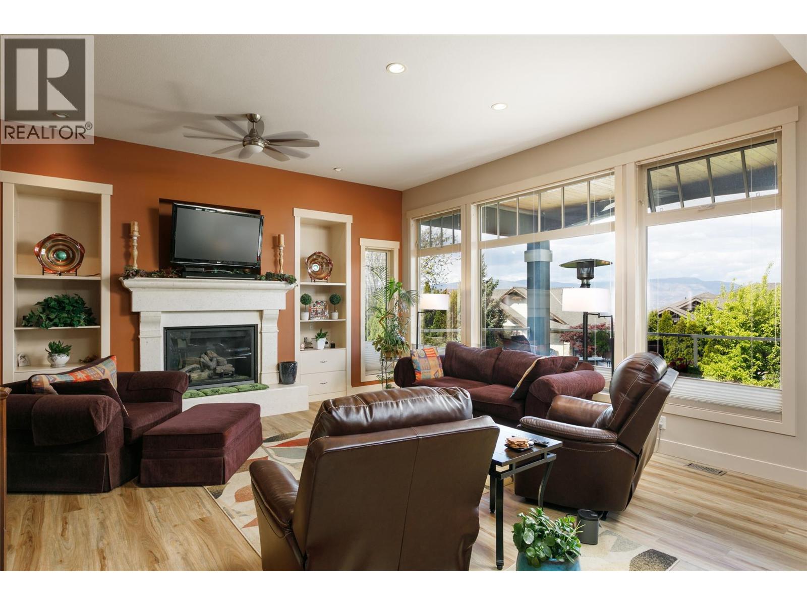  742 Crozier Avenue, Kelowna