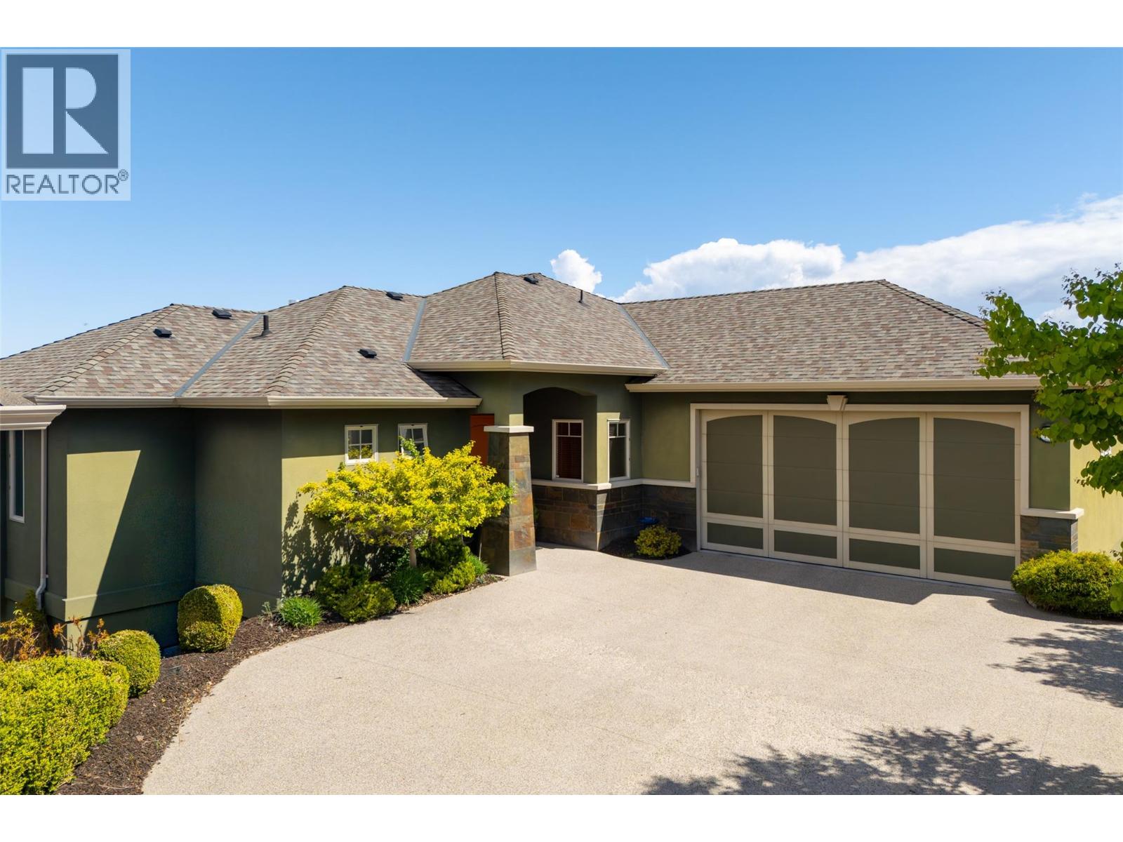  742 Crozier Avenue, Kelowna