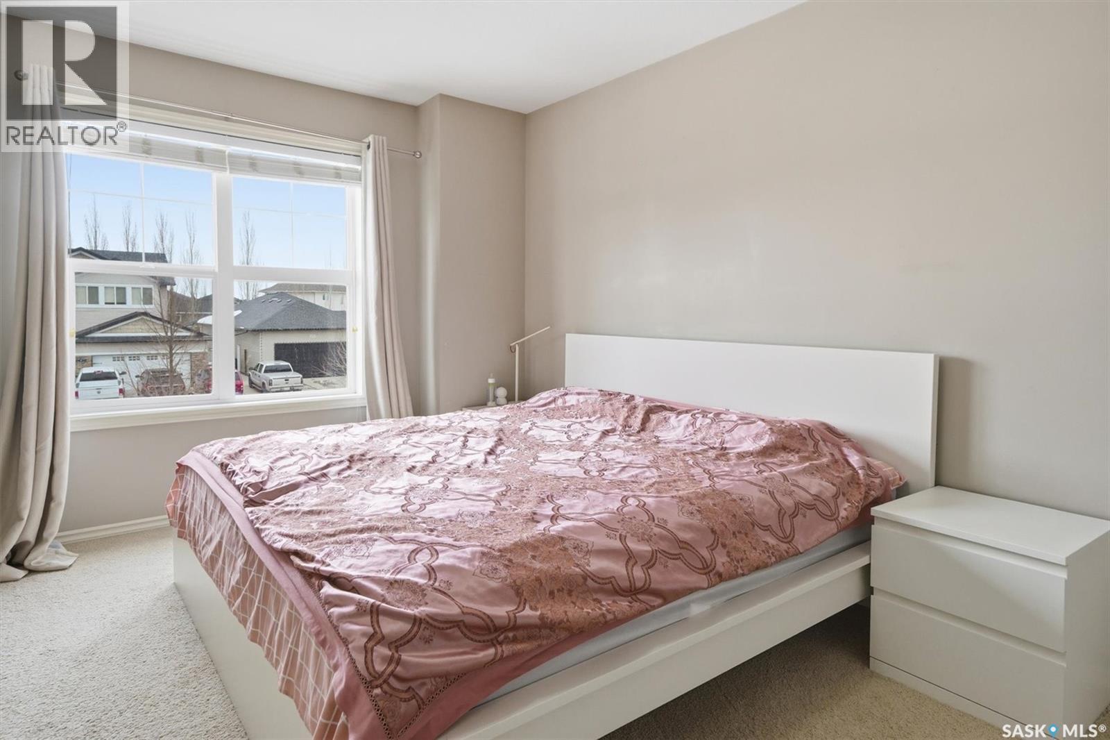 #405 615 Lynd CRESCENT - 16