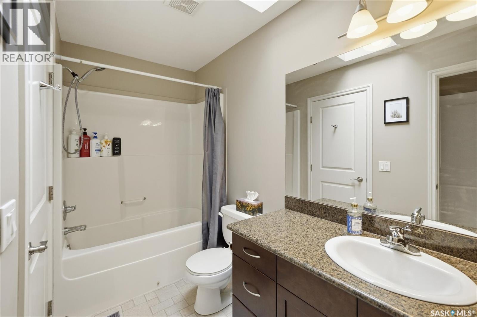 #405 615 Lynd CRESCENT - 20