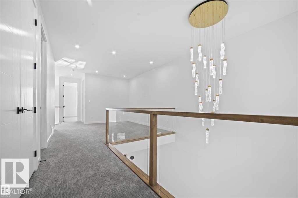 216 33 st SW, Edmonton