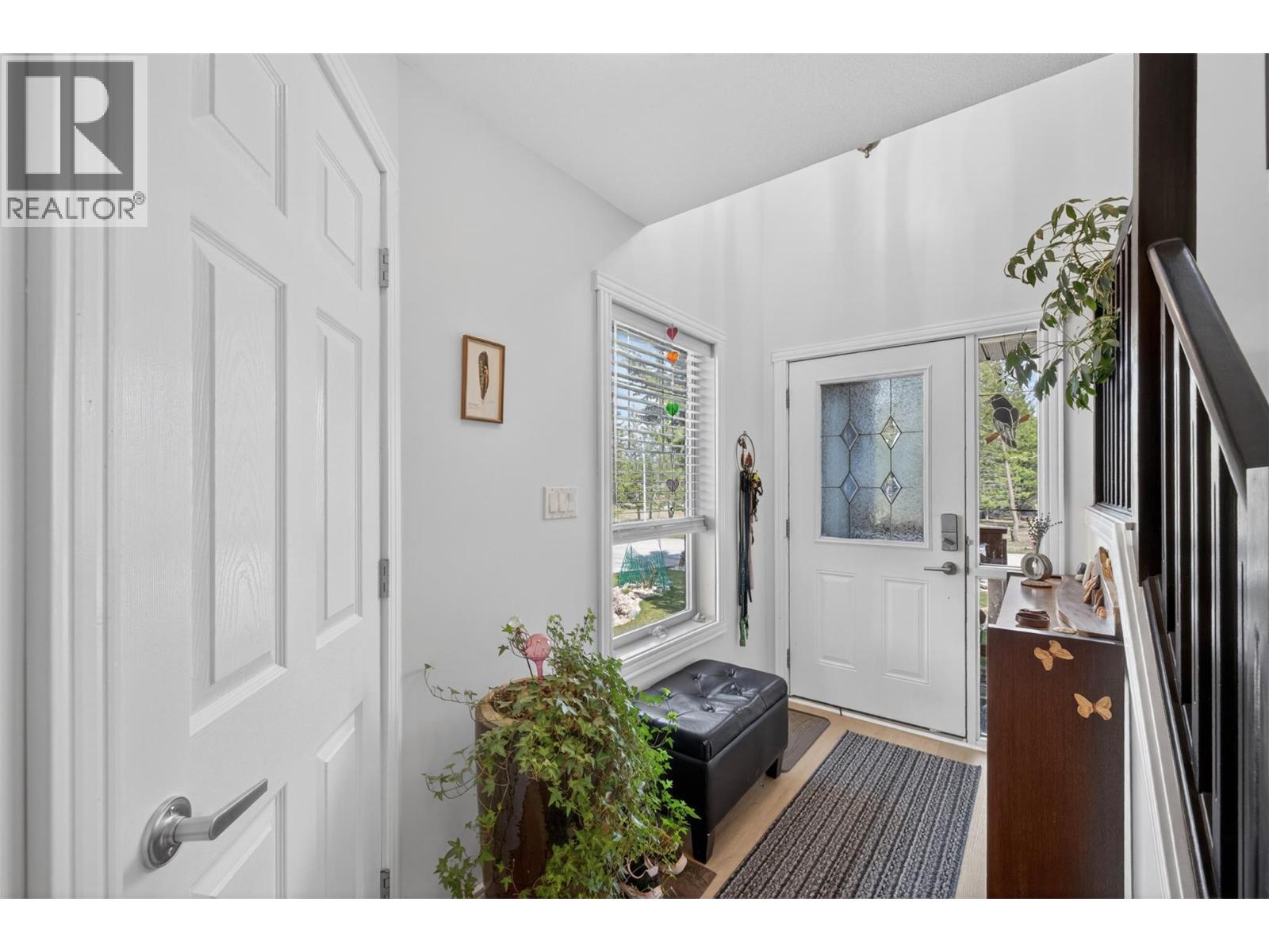 4896 Ridge Road - 6